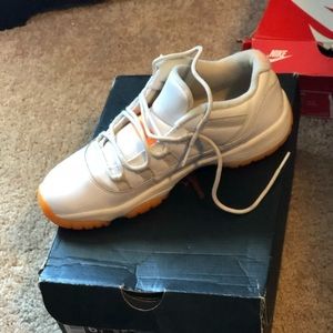 Jordan 11 low
